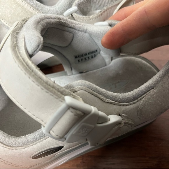 MBT Kisumu W White Sandals Leather Adjustable Size 7.5 - Picture 6 of 8